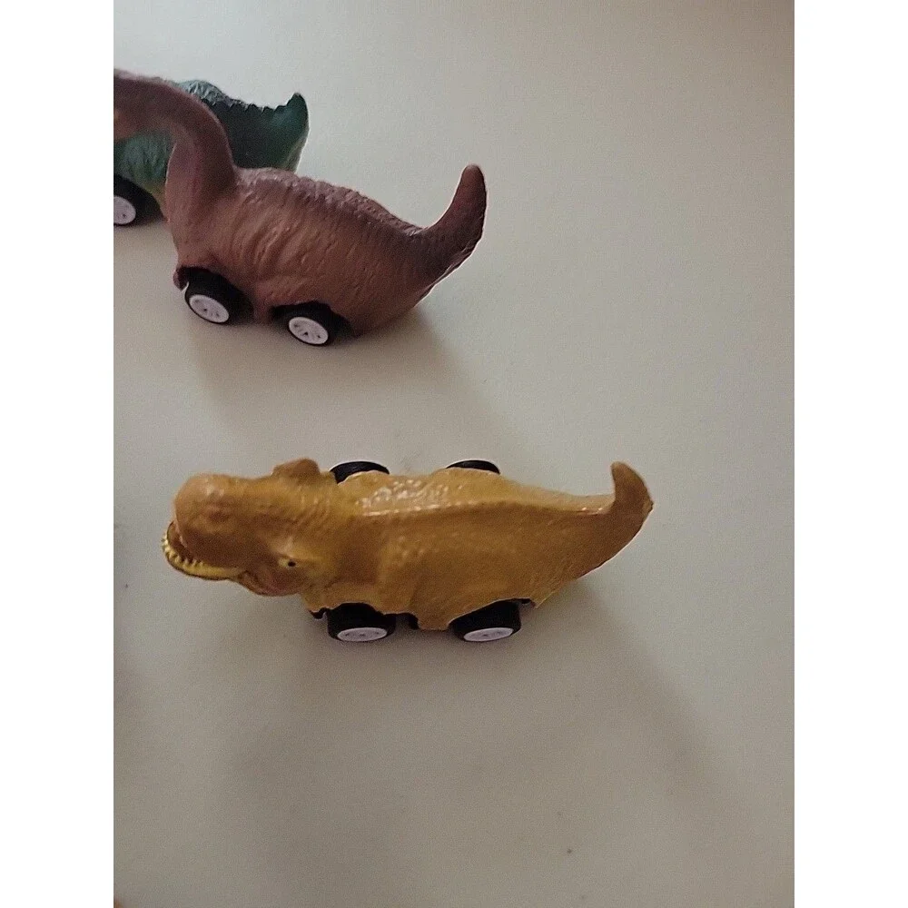 Dinobros Dinosaur Go-Kart Pull Back Plastic Toy Cars Lot  Triceratops etc..‎ 8pc